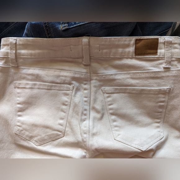 Women's Jeans - Picture 2 of 7